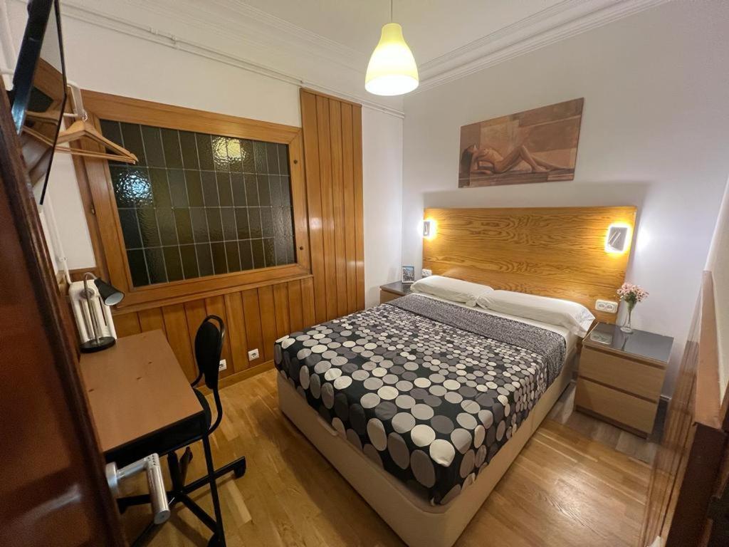 Nuevo Balmes Habitaciones Barcelona Exterior foto