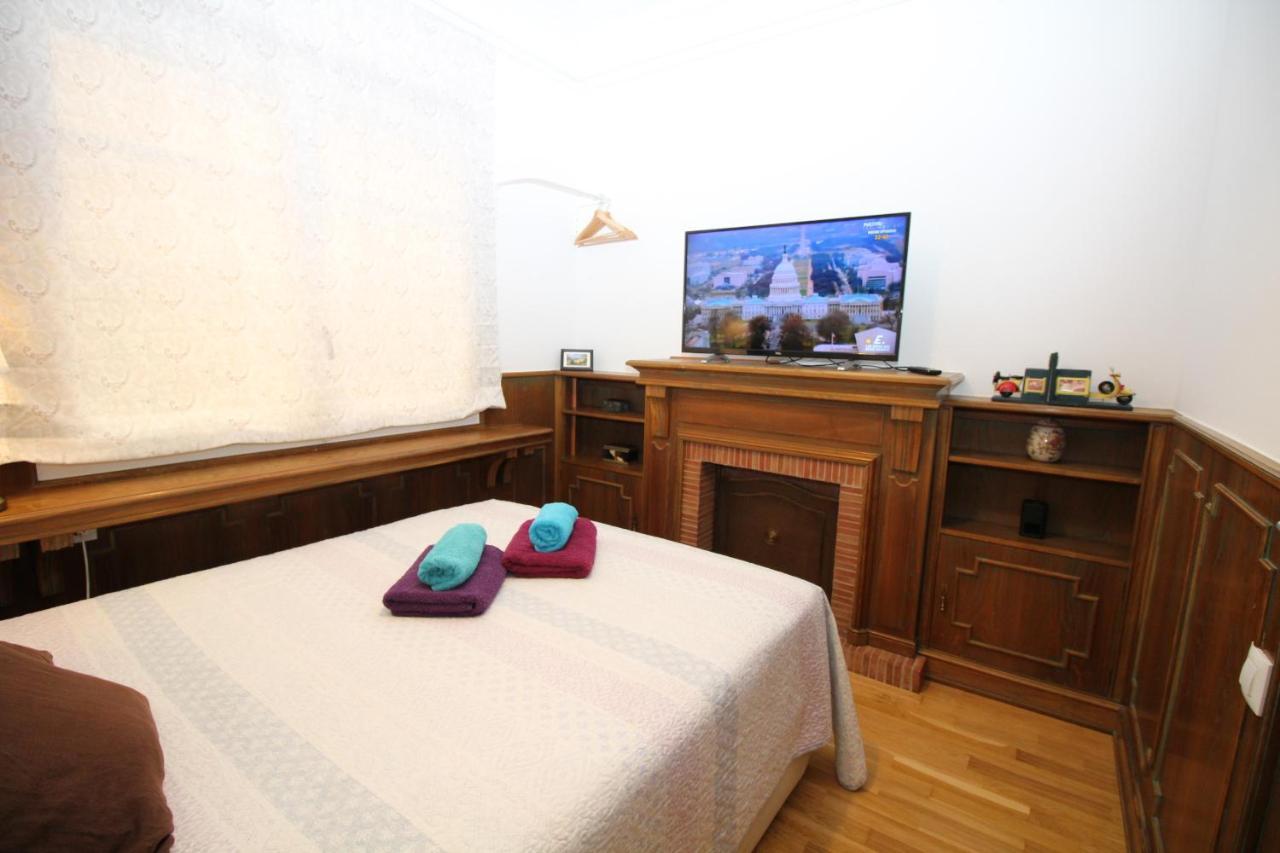 Nuevo Balmes Habitaciones Barcelona Exterior foto