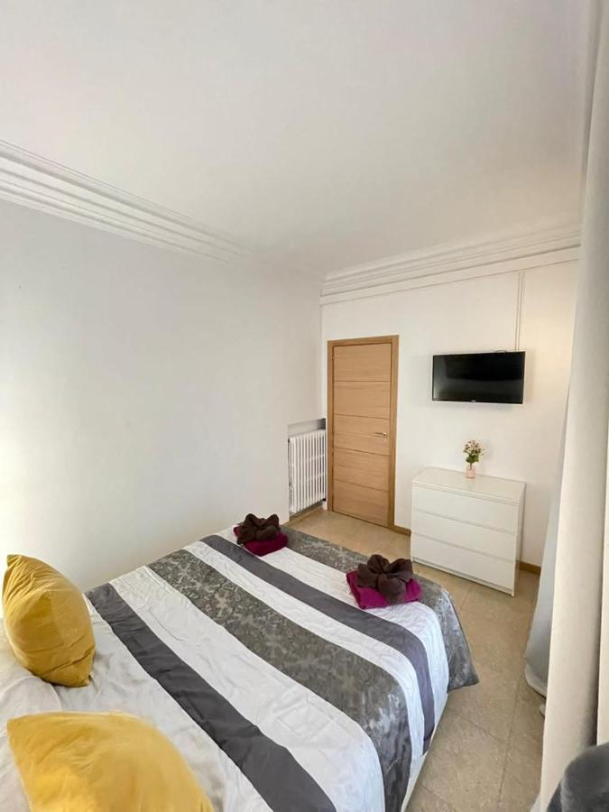 Nuevo Balmes Habitaciones Barcelona Exterior foto
